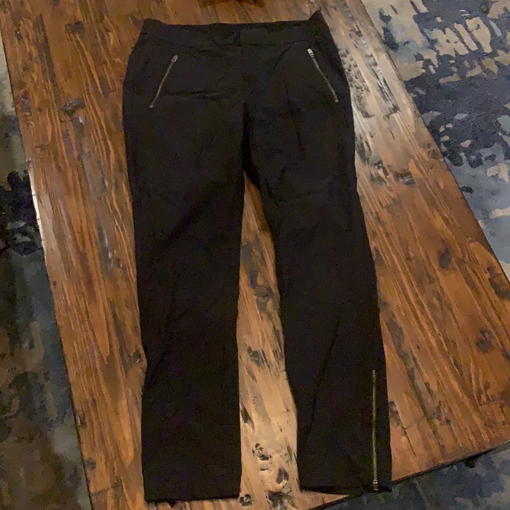 Athleta all weather water resistant pants. Size 12. Black.